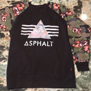 Asphalt sweater